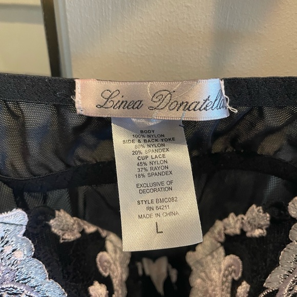 Ladies sheer lightweight ruffle sleepwear - Picture 2 of 7